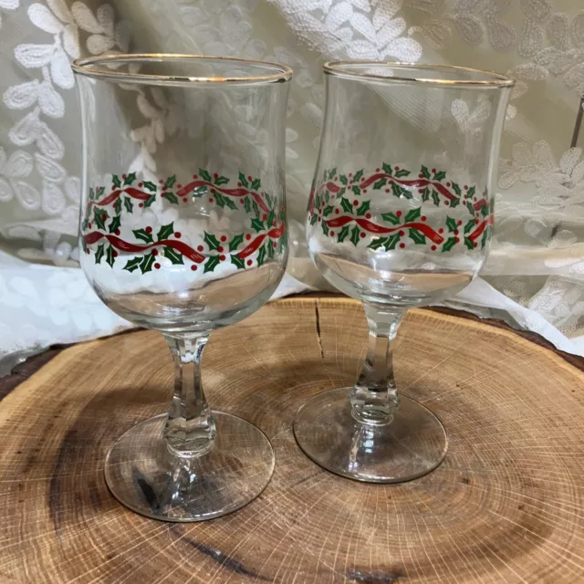 Vtg Libbey Set Of 2 Holly Berry Christmas Wine Glasses Water Gold Rim Goblets