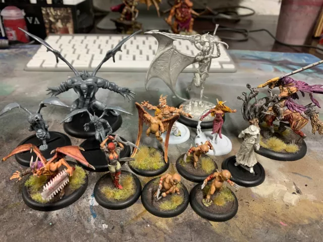 Malifaux Neverborn Arcanist Resurrectionist lot - includes carry case (bm)