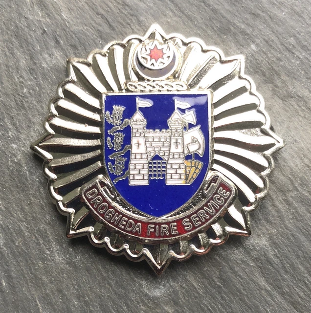 ORIGINAL DROGHEDA FIRE Service Cap Badge. Irish Fire Service. £18.50