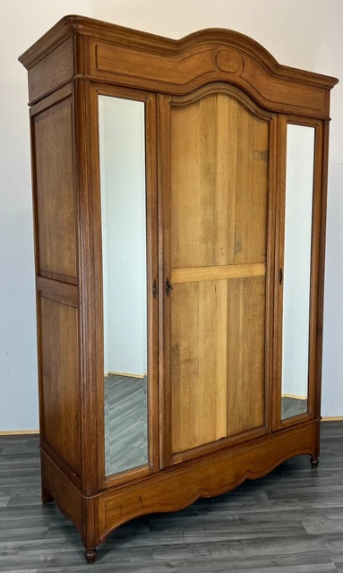 Impressive Antique French Armoire Wardrobe with mirrors (LOT 2316)