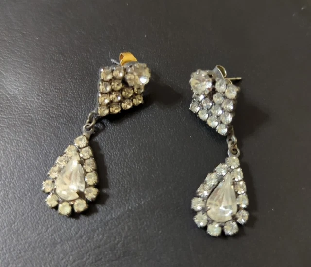 Earrings Pierced Silver tone Rhinestone Dangle Drop Estate Costume Jewelry