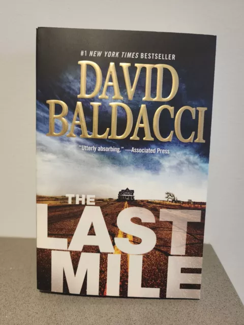 Memory Man Ser.: The Last Mile by David Baldacci (2016, Trade Paperback) LN!