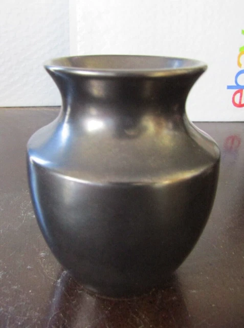 Vintage Prinknash Pottery Urn- Gun Metal Grey / Pewter Pottery Lustre ~ 4 1/4"