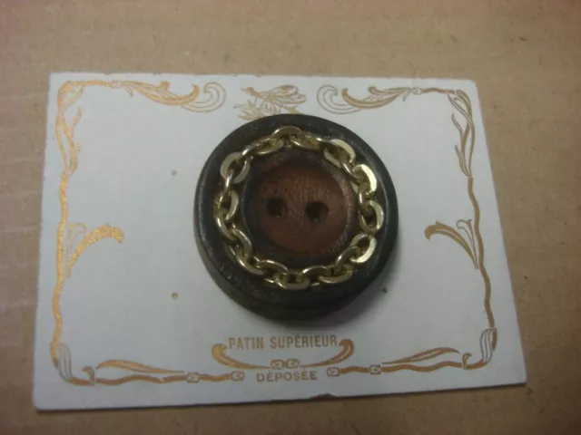 BOUTON ANCIEN bois et chaine doré