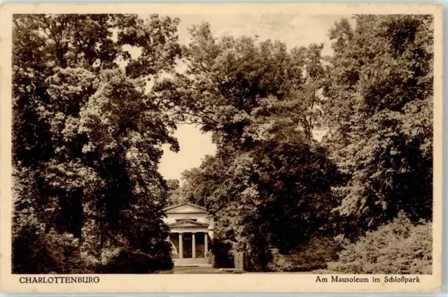 52166742 - 1000 Charlottenburg Mausoleum