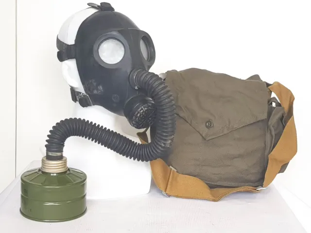 Soviet russian Military Gas mask PDF. Gas mask + hose.