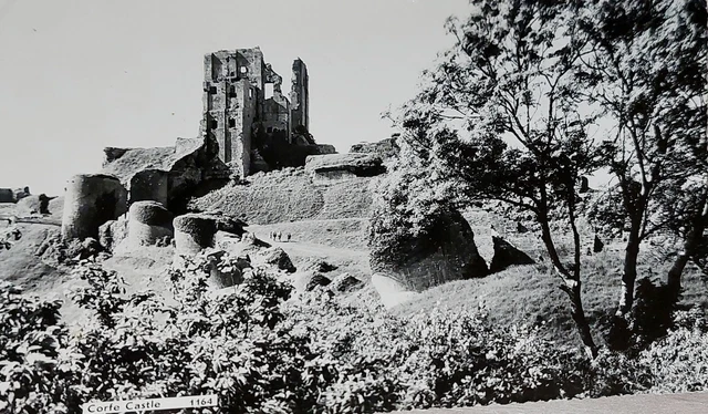 Rppc Corfe Castle 1960 Dorset Vintage Postcard