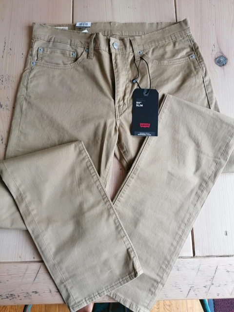 Levis Premium da uomo 511 slim fit con colore elasticizzato beige/cachi W34 L34. Nuovo con etichette