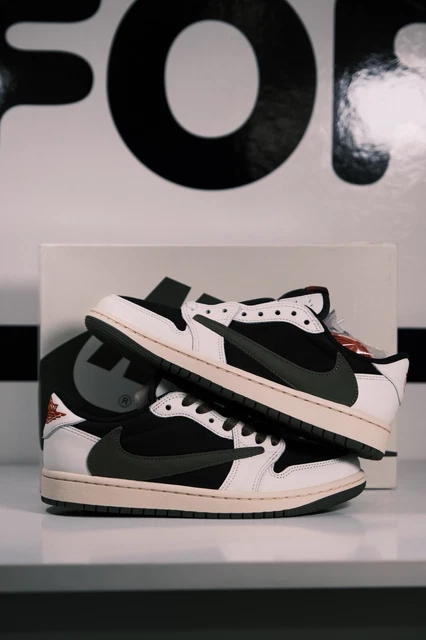 travis scott nike air jordan low