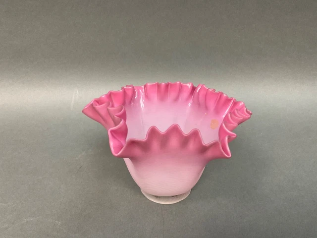 Vtg ANTIQUE GLASS LAMP Bell SHADE - 2.25” FITTER Swirl Cranberry Ruffled Edge