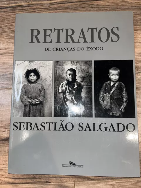 Niños Crianças Bambini Salgado, Sebastiao Book Same Day Shipping