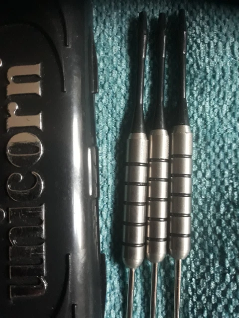 Vintage Unicorn 30G Tungsten Darts Heavy Barrels With Original Rare Vgc Vintage Unicorn 30G Tungsten Darts Heavy Barrels With Original Rare Vgc