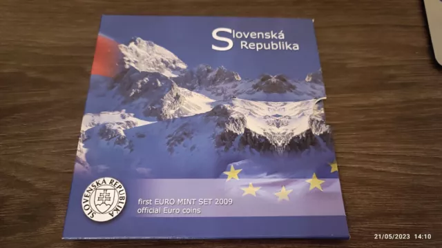 KMS Slowakei 2009  , 1 cent - 2 Euro im offiziellen Blister  - Low Price