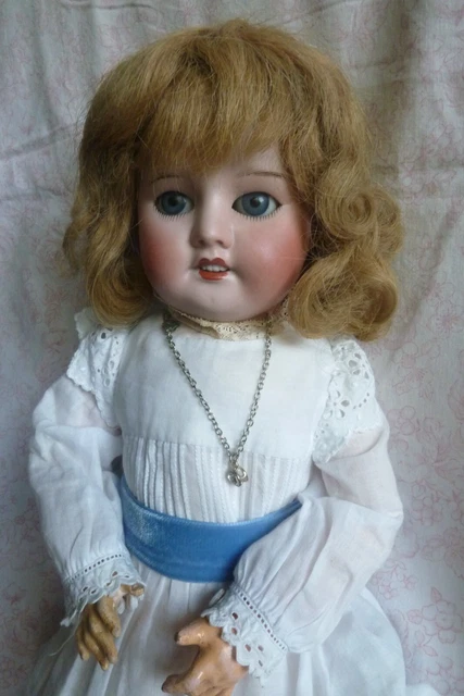 POUPEE SFBJ-PARIS JUMEAU Série D - POUPEE ANCIENNE