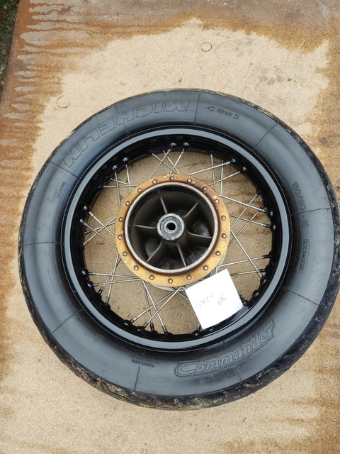 Jante Arrière Honda 125 NSR JC20 Avec Pneu OK - Occasion Bon état