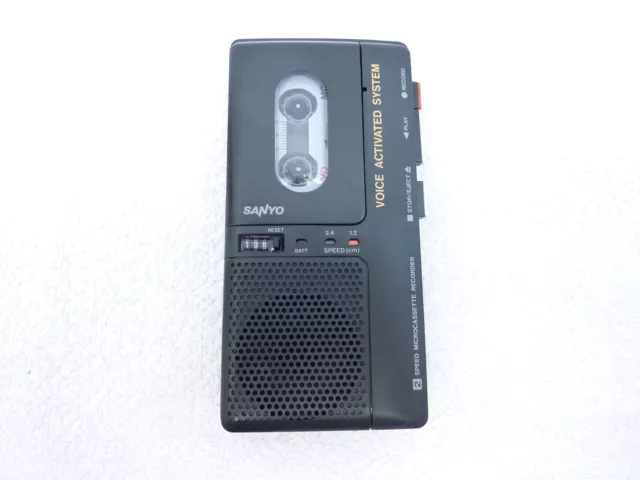 SANYO TRC-550M Diktiergerät Ohne Netzteil, aber mit OV, Tasche und Kassette