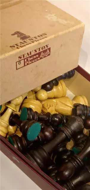 Vintage "Staunton" Chess Set Oversize Wooden Pieces in Original Box 6 Inch King