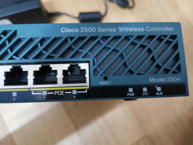 Cisco 2504 Wireless Controller  3