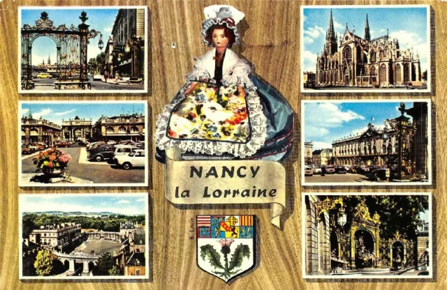 NANCY - La Place Stanislas - l'Eglise Saint-Epvre - l'Arc de Triomphe