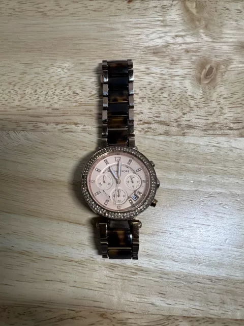 Michael Kors MK5538 Parker Rose Gold Tone Tortoiseshell Band Glitz Bezel Watch
