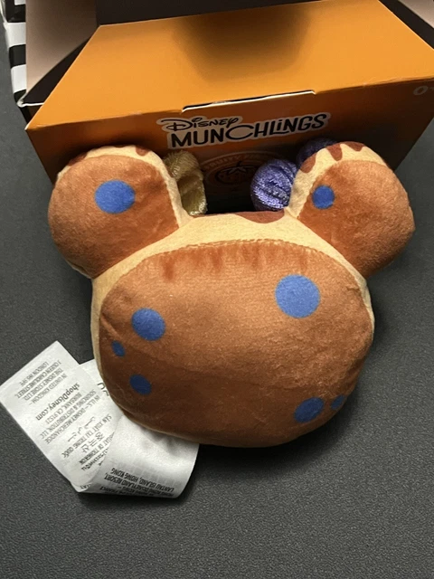 2023 Disney Parks Munchlings Fruity Finds Minnie Mouse Blueberry Pancake 3