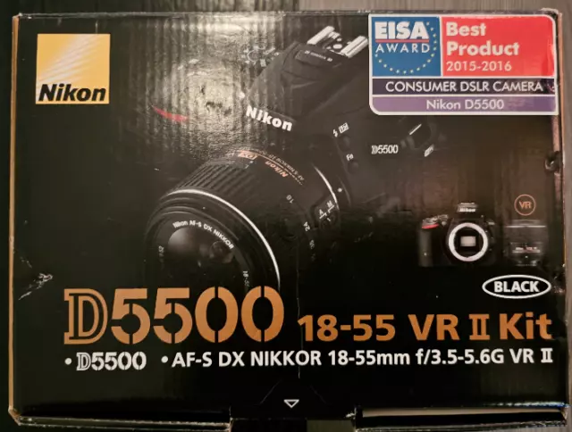 NIKON D5500 SLR-Digitalkamera KIT AF-S DX VR II 18-55 schwarz  + viele Extras