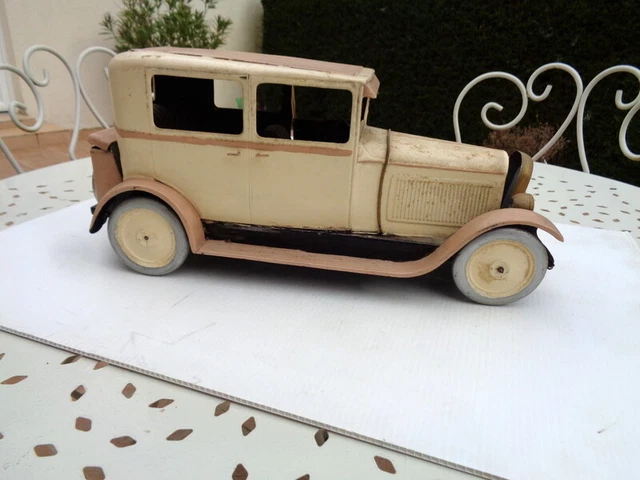 Jouet Ancien Citroën C6 Limousine – Échelle 1/25 – Friction – Couleurs Rouge/vert