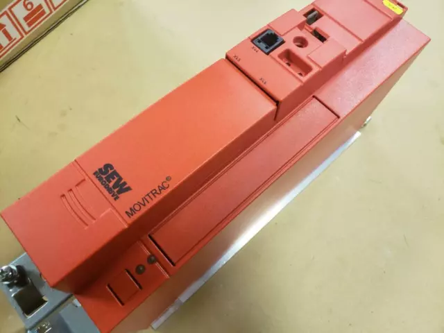Nuovo Sew Eurodrive MC07B0015-2B1-4-00 Movitrac Inverter Vfd Guida
