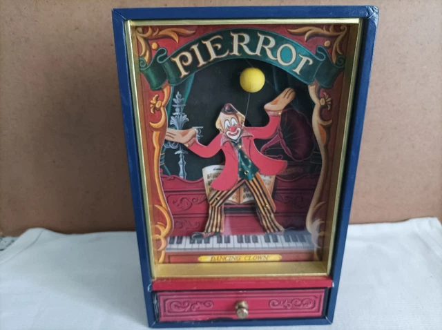 Rare Et Belle Boite À Musique Pierrot.