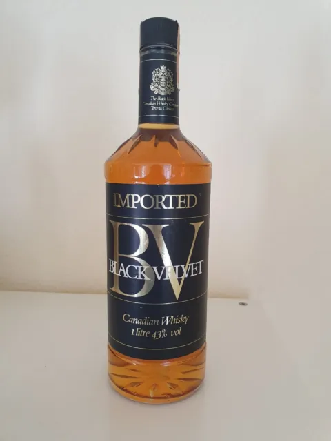BV Black Velvet Canadian Whisky  1L  43 %  Abfüllung 1983