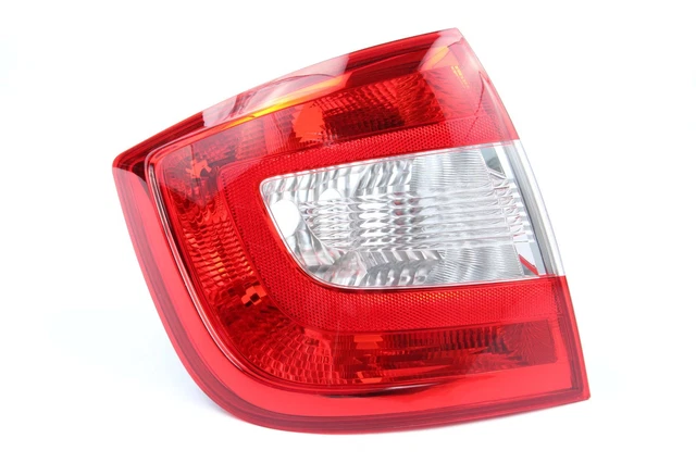 ORIGINAL SKODA RAPID Rücklicht Schlussleuchte links OE-Nr. 5JH945111 ...