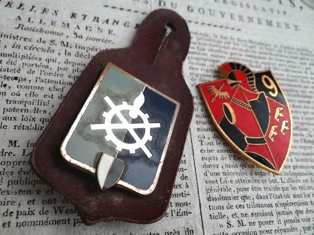 LOT DE 20 epingles pour insignes militaires anciens EUR 7,00 - FR