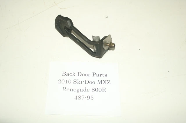 2010 Ski-doo Mxz Renegade 800 R Xp 137" Right Rh Side Panel Latch Strap