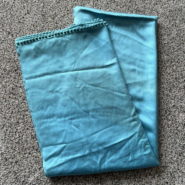 New Bajra Blue Cashmere And Silk Blend Handmade Scarf $325 New Bajra Blue Cashmere And Silk Blend Handmade Scarf $325