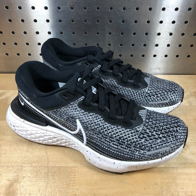 nike zoomx black