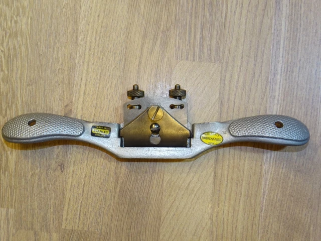 Vintage  Stanley Malleable Iron Curved Sole Spoke Shave