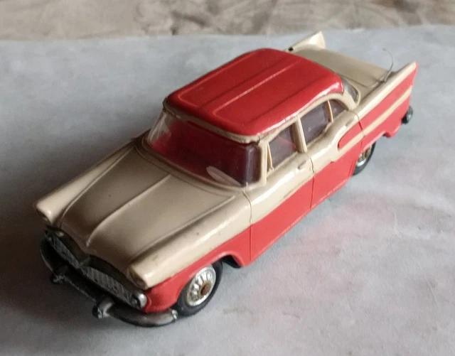 NOREV Miniature 40/91 - Simca Chambord Bleu Clair Et Noir, En Boîte