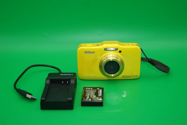 NIKON COOLPIX S31 Digital Camera Yellow 10.1MP Tested Accessories