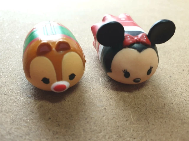 Disney Tsum Tsum Christmas figures. Small Rubber figures. Dale and Minnie.
