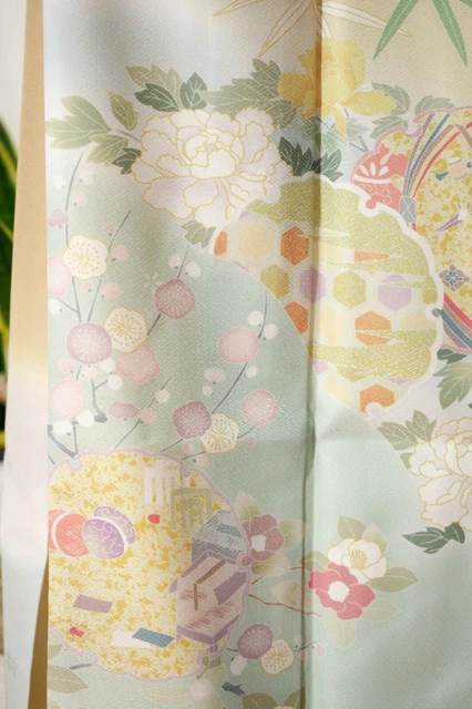 Dear Vanilla Japanese Synthetic Kimono Women's Robe Authentic Japan Vintage Mint 9