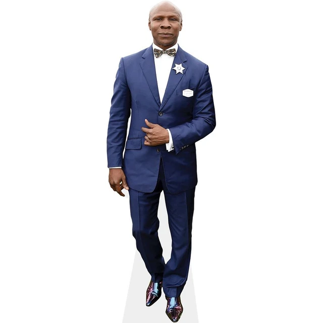 Sagoma A Grandezza Naturale Di Chris Hemsworth - Ritaglio In Cartone Per Feste E Scherzi, Con Ologramma Di Autenticità - Foto 7