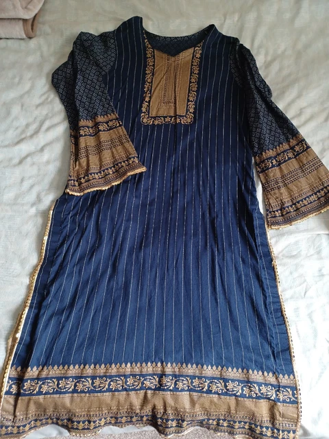 Donna 3 pezzi cuciti Salwar Kameez Medium Donna 3 pezzi cuciti Salwar Kameez Medium