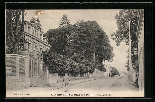 CPA Nanteuil-le-Haudouin, Rue Gambetta