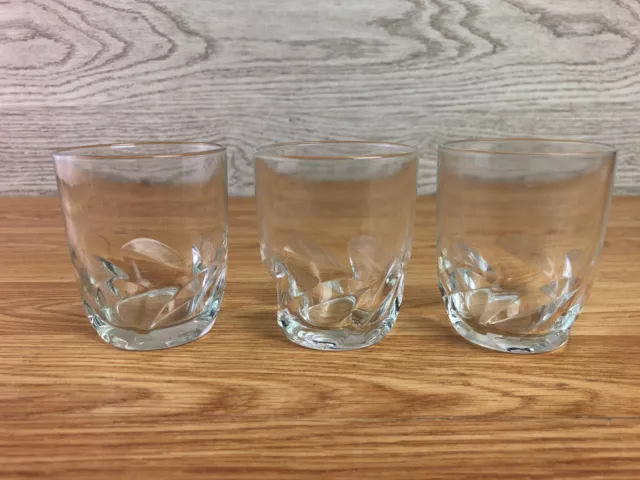 Bundle 3 x Small Glasses Twisted Base Made In France
