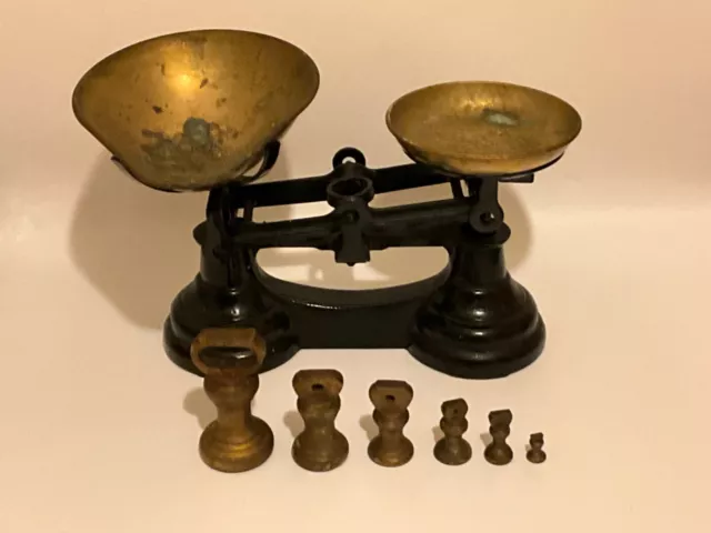 Cast iron vintage Kitchen Scales and Weights Made in England