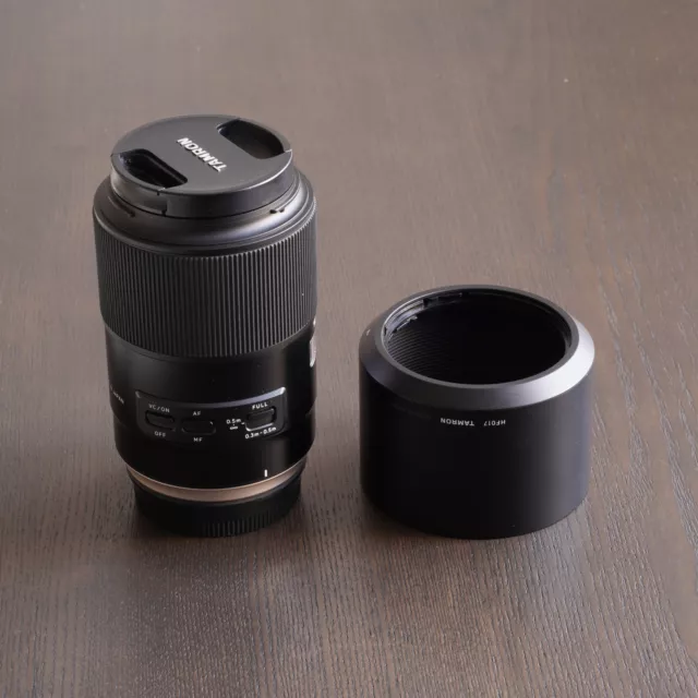 Tamron SP 90mm F/2.8 Di MACRO 1:1 VC USD Makroobjektiv - Schwarz