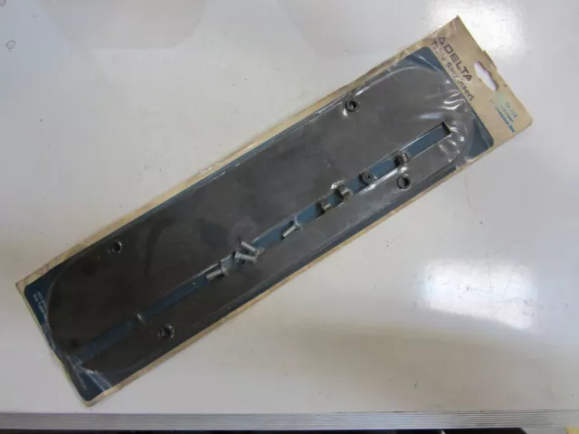 Delta no. 34-734, NOS, Standard Insert 12" Contractors Saw.