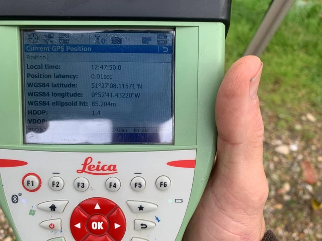 Gps.net Rover LEICA GS15 GPS GNSS RTK SmartNet Rover Kit w/ CS15 £1,599 + VAT £1.00 ...