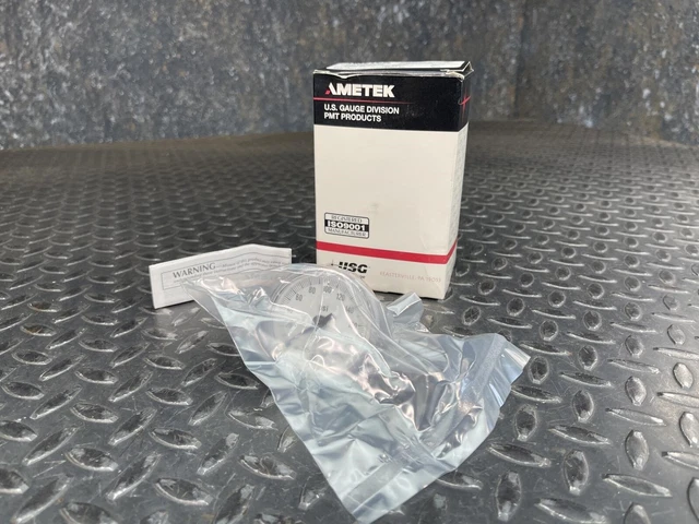 Ametek P 1535 Corrosion Resistant Gauge 200 PSI 2" Face CBM Connector NEW