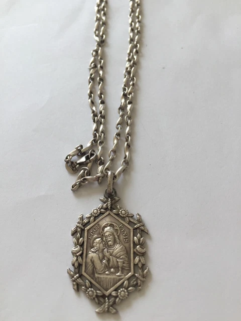 Chaîne Ancienne En Argent Massif – Modèle Générique – Occasion